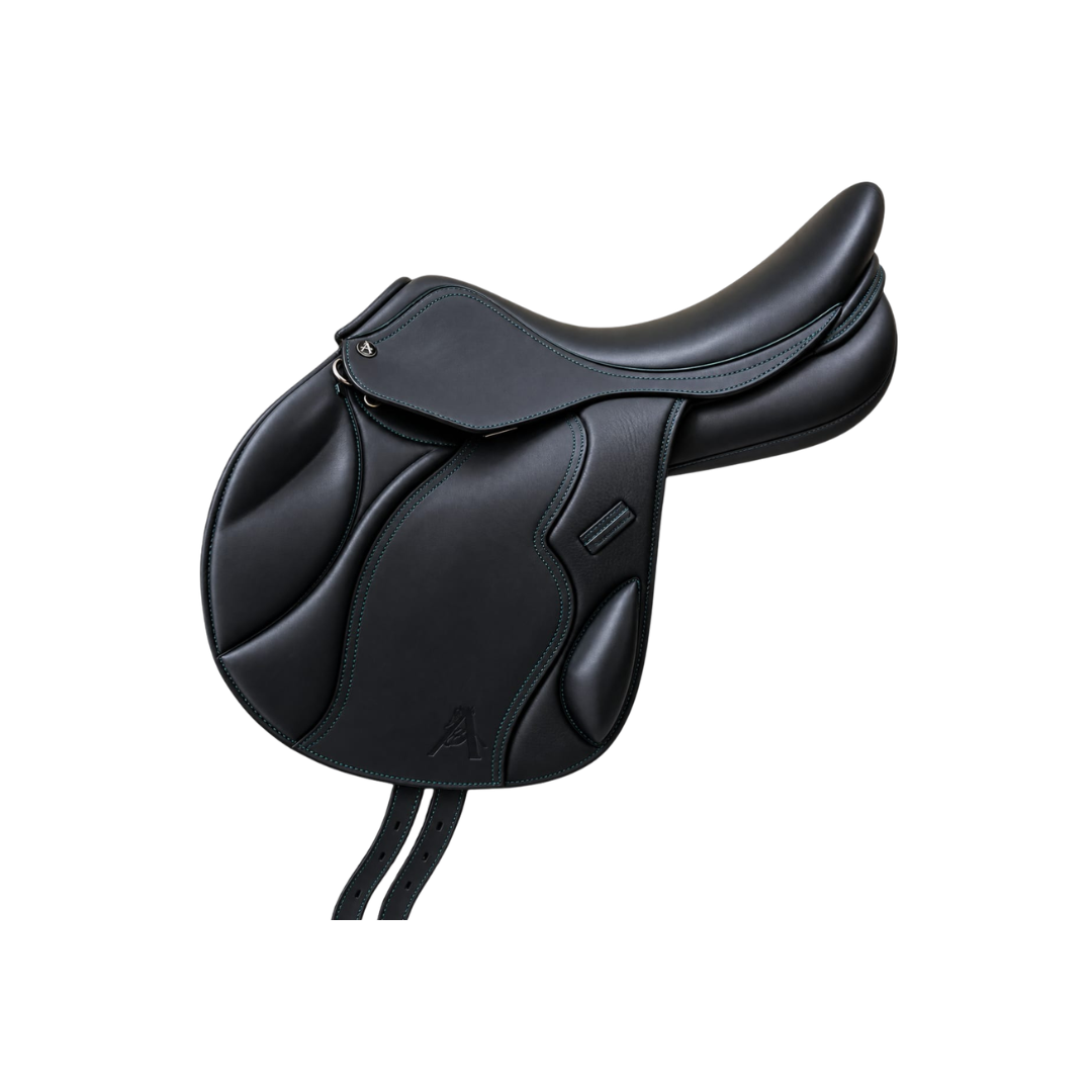 A1 jumping saddle for more knee space